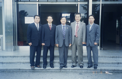 10.jpg
405 x 264
131Kbyte