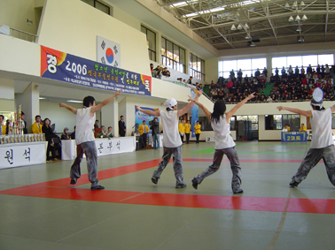 2006.10.28  ɻ 038.jpg
378 x 283
142Kbyte